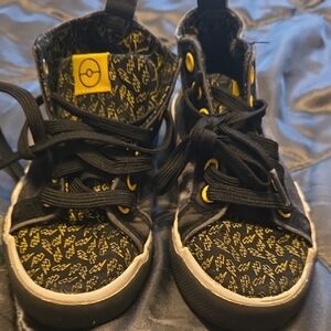 Kids Black and Yellow Patterned Sneakers